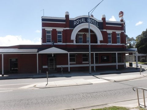 Royal Hotel - Sydney Tourism 0