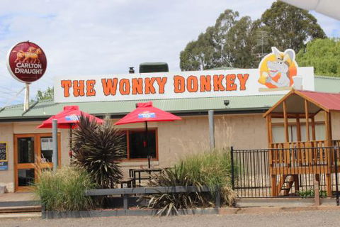 The Wonky Donkey At Forrest - Sydney Tourism 0