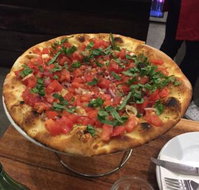 Fratelli's Wood Fired Pizza - Sydney Tourism