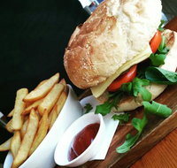 Snapperman Beach Cafe