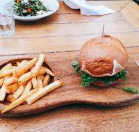 Waterfront Store and Cafe - Sydney Tourism