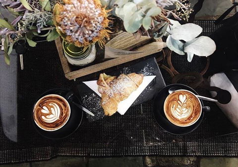 Cafe In Tokyo - Sydney Tourism 7