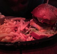 2 Smoking Barrels - Sydney Tourism