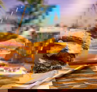 Kirra Beach Hotel - Sydney Tourism