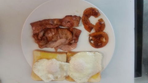 Lucky's Charcoal Chicken & Coffee Lounge - Sydney Tourism 0