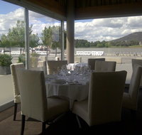 Water's Edge - Sydney Tourism