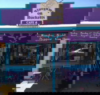 Bluegums on Bucketts - Sydney Tourism