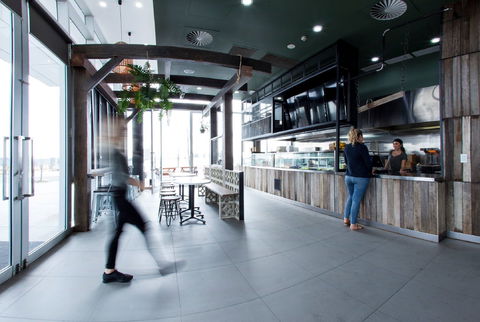 Two Chicks - Sydney Tourism 0