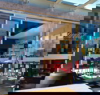 Pete's Upton St. Brasserie - Sydney Tourism