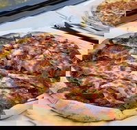 Queens Pizza - Sydney Tourism
