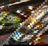 Loaves and Dishes Cafe