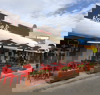 Rolling Pin Pies and Cakes Ocean Grove - Sydney Tourism