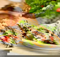 Shingle Inn - Carindale - Sydney Tourism