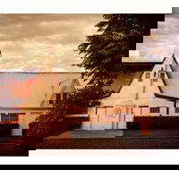 Lake's Folly Vineyard - Sydney Tourism