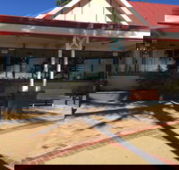 Pizza Hut - Coolangatta - Sydney Tourism