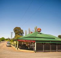 Wombat Hotel