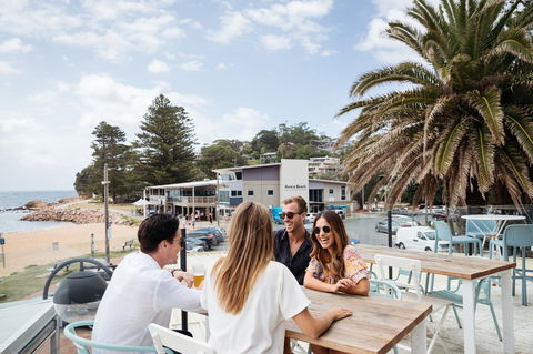 Avoca Surf House - Sydney Tourism 1