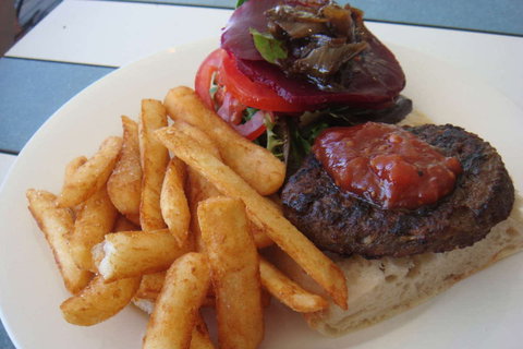 Uno Uno - Sydney Tourism 0