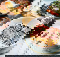 Birds of a Feather - Sydney Tourism