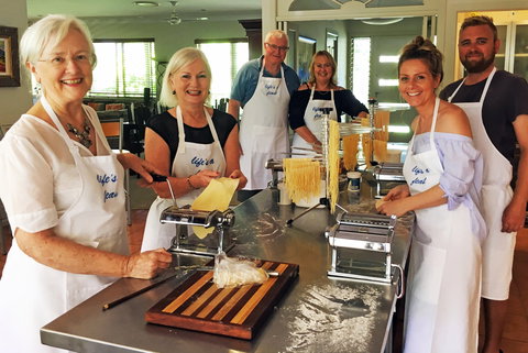 Life's A Feast - Sydney Tourism 0