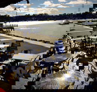 Sam's Pizzeria on the Waterfront