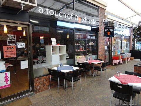 A Touch Of Dutch - Sydney Tourism 0