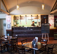 Petrie Hotel - Sydney Tourism
