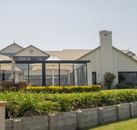 Harrigans Irish Pub and  Harrington River Lodge