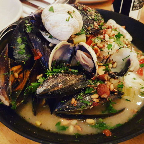 Tallwood - Sydney Tourism 0