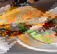 The Commercial Hotel - Sydney Tourism