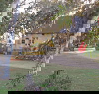 Overland Corner Hotel - Sydney Tourism