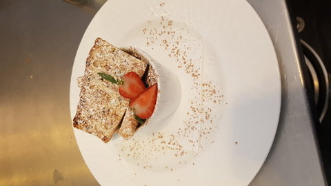 Three Little Pigs - Bar And Bistro - Sydney Tourism 2