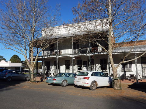 Bowning Hotel Dining - Sydney Tourism 1