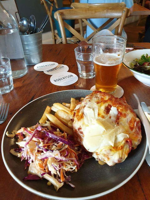 The Robertson Inn - Sydney Tourism 0