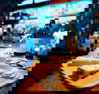 Laura St Seafood - Sydney Tourism