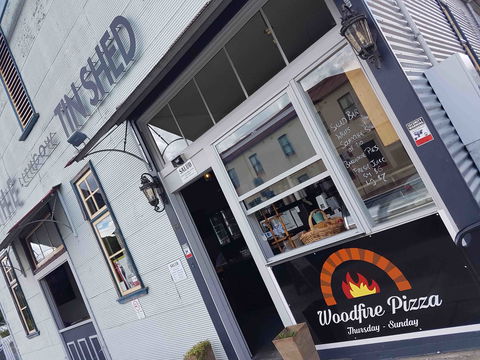 Salud @ The Lithgow Tin Shed - Sydney Tourism 0