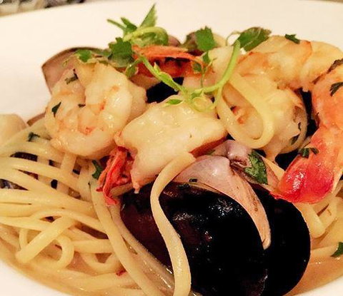 Boardwalk Bistro On Hastings - Sydney Tourism 9