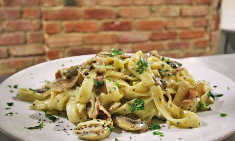 Napoli Wood Fired Pizzeria & Restaurant - Sydney Tourism 5