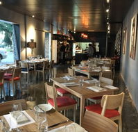 Zev's Bistro - Sydney Tourism