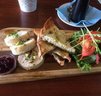 Issi  Co - Sydney Tourism