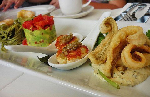 Williamsburg - Sydney Tourism 7