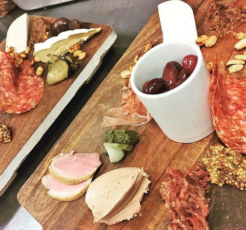 Apollo Bay Wine Bar & Coffee Shop - Sydney Tourism 7