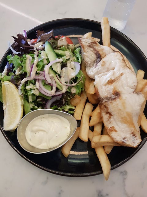 Driftaways & Yorkeys Knob Boating Club - Sydney Tourism 4