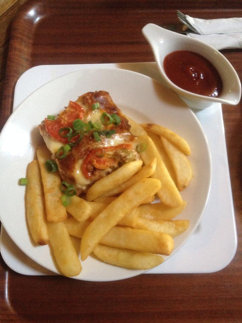 The Caves Country Pub - Sydney Tourism 0