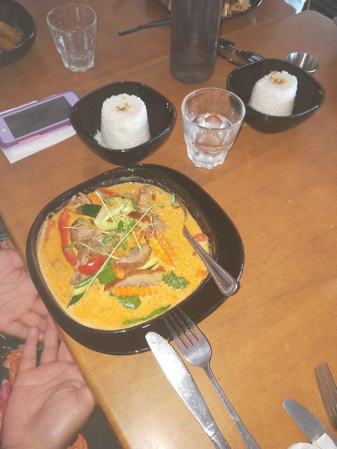 Ann's Restaurant - Sydney Tourism 3