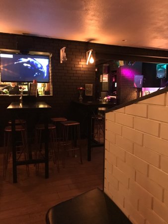 Ravens Lounge Bar - Sydney Tourism 0