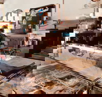 Bizy Bee - Sydney Tourism