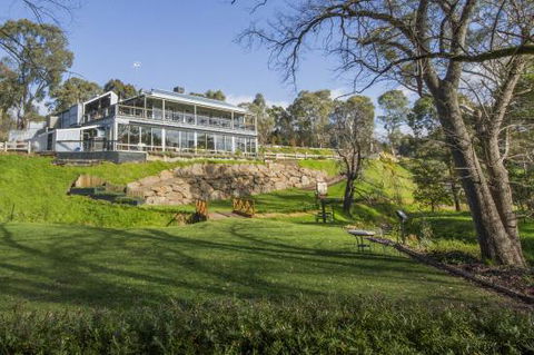 Inglewood Inn - Sydney Tourism 0