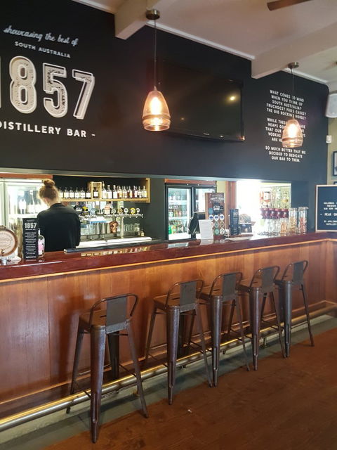 Inglewood Inn - Sydney Tourism 8