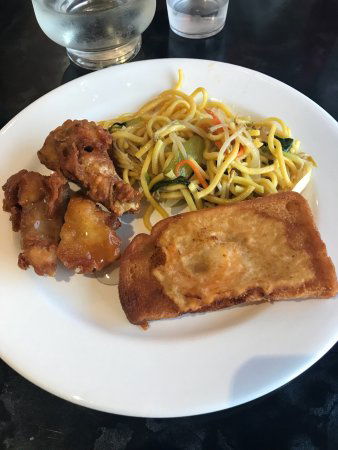 Queen Bee Indonesian And Chinese Restaurant - Sydney Tourism 0